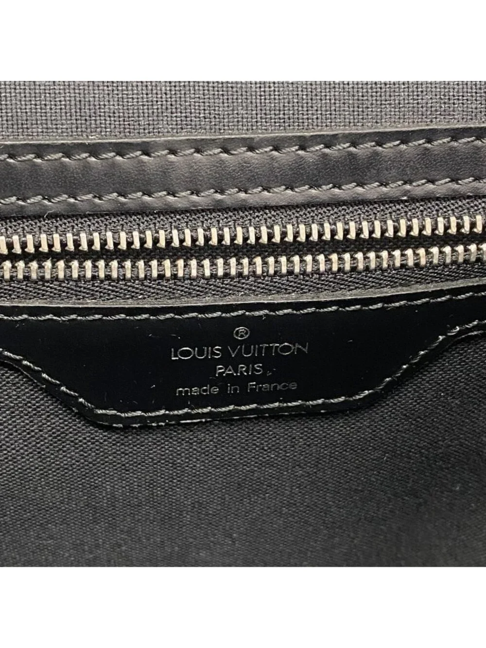Louis Vuitton Shoulder Bag Taiga Yaranga Ardoise